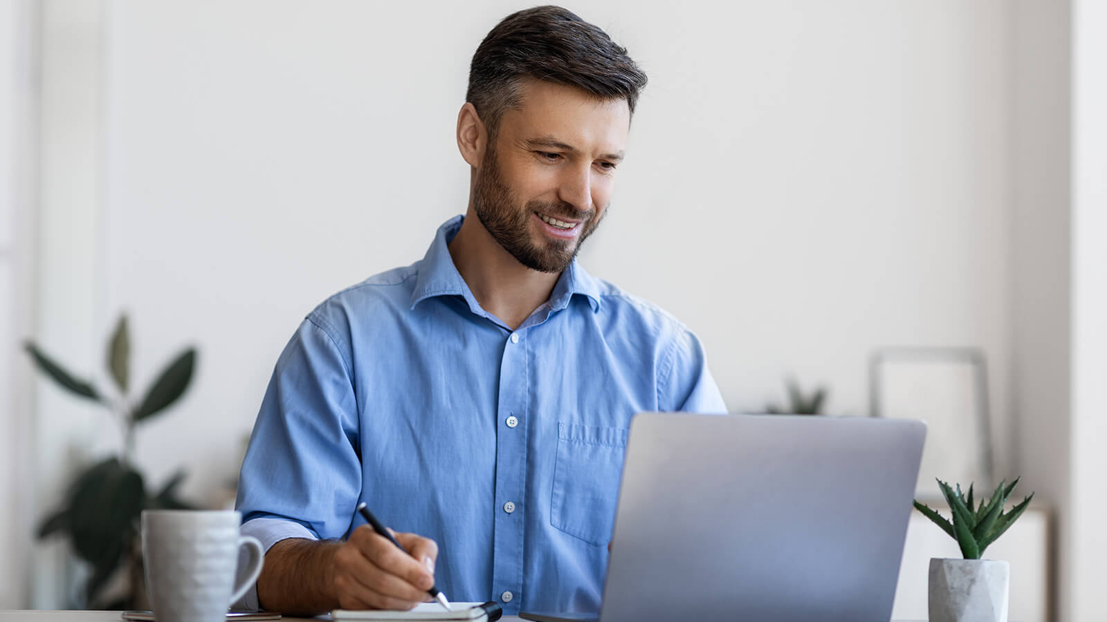 Senior Travel Consultant